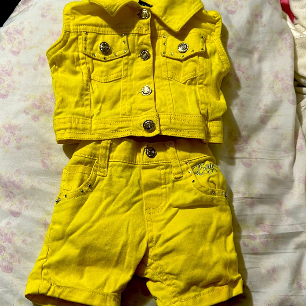 New York Ence Yellow Short Set